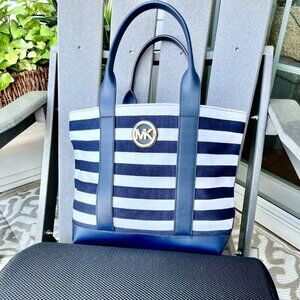Michael Kors Fulton Striped Canvas Navy & White  Glamorous  Tote NWOT